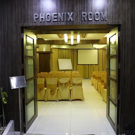 Hotel Alka Residency Thane Esterno foto