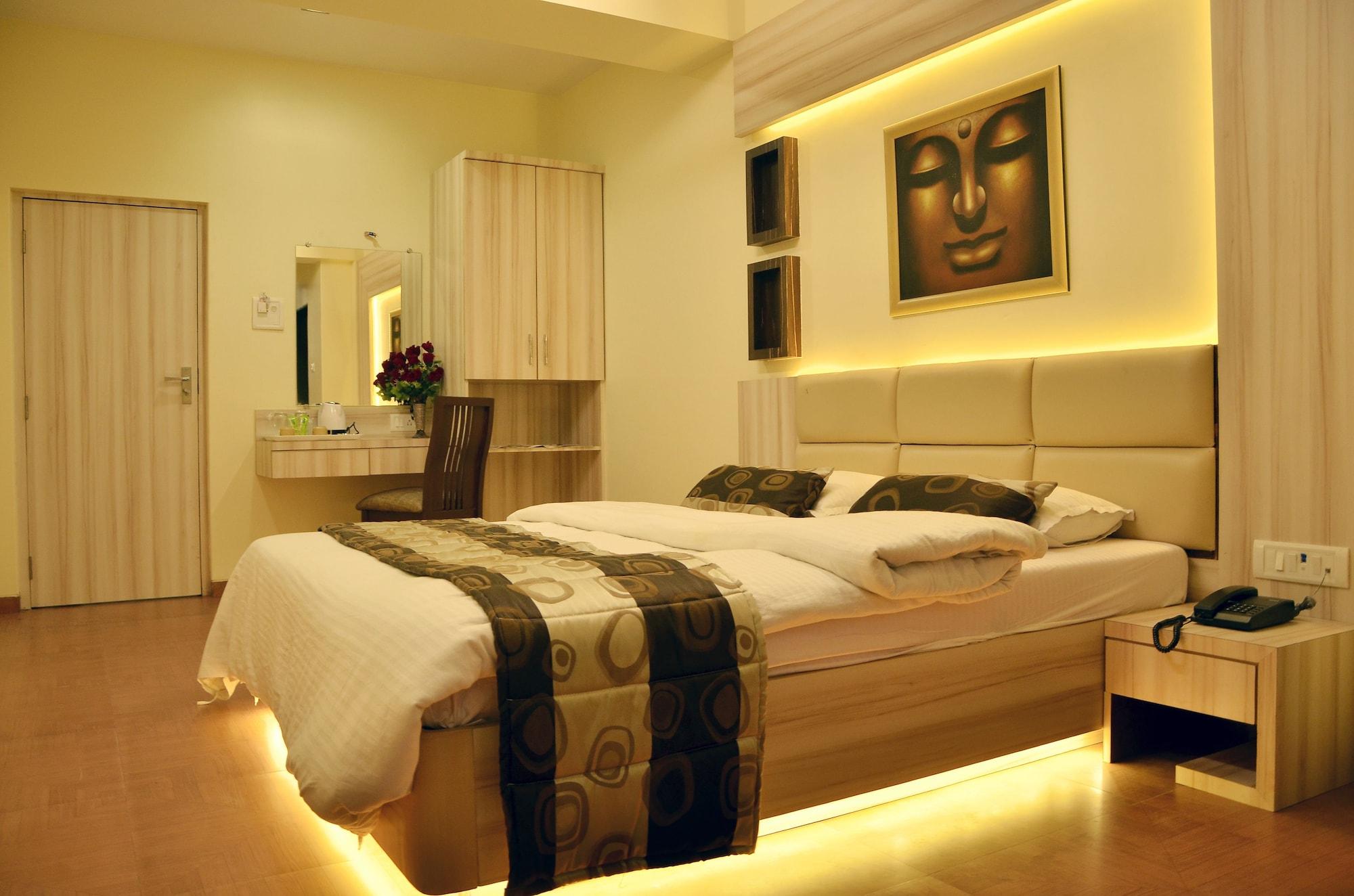 Hotel Alka Residency Thane Esterno foto