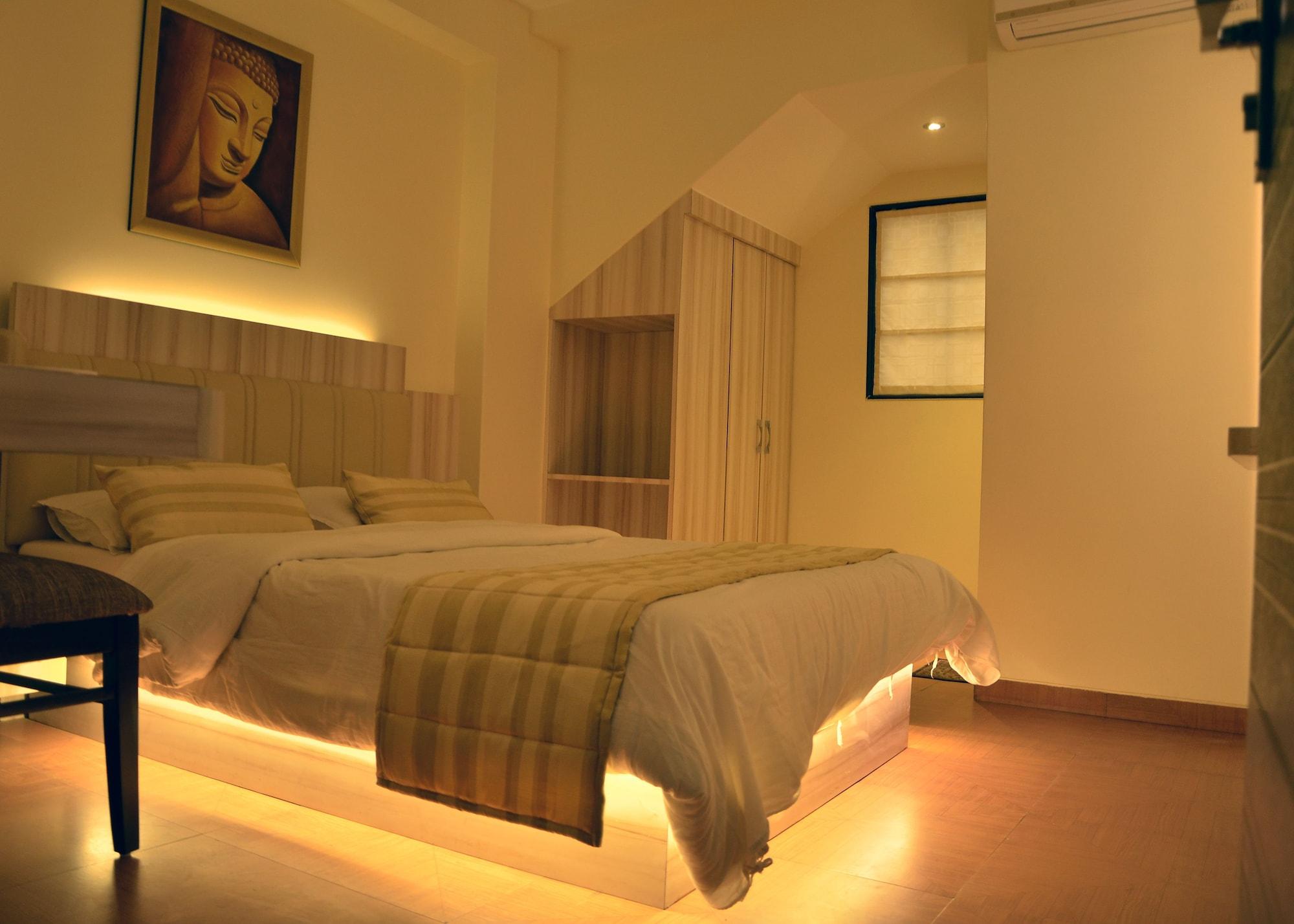 Hotel Alka Residency Thane Esterno foto
