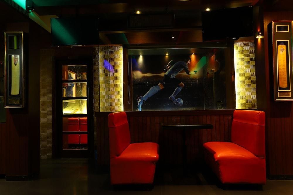 Hotel Alka Residency Thane Esterno foto