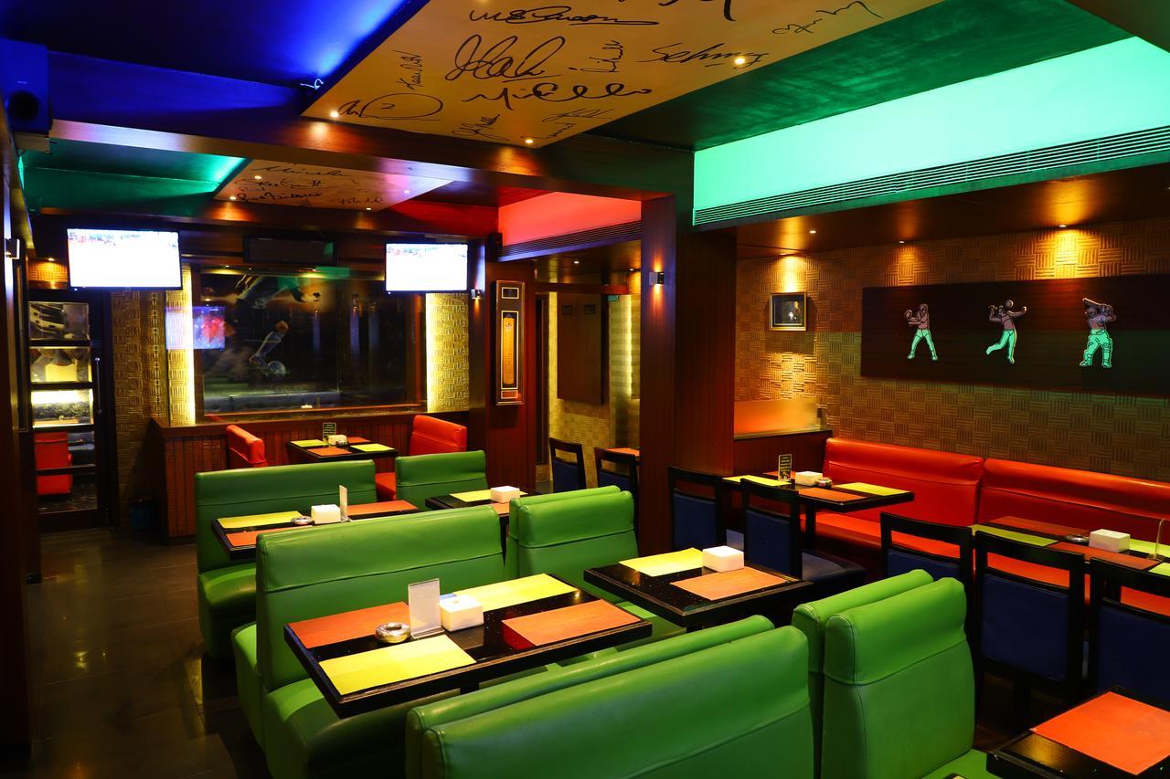 Hotel Alka Residency Thane Esterno foto