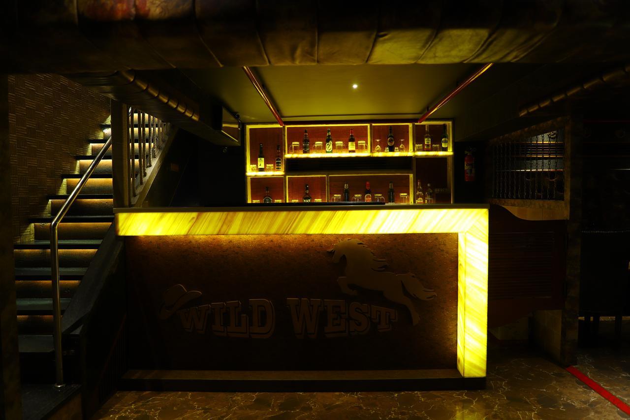 Hotel Alka Residency Thane Esterno foto