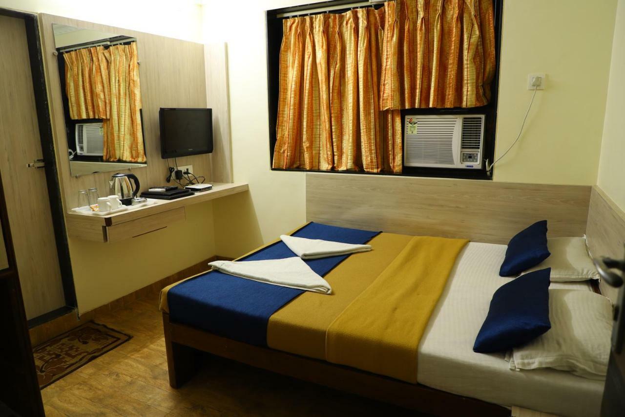 Hotel Alka Residency Thane Esterno foto